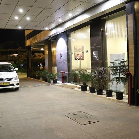 Pallavi A'Vida Navi Mumbai Eksteriør bilde